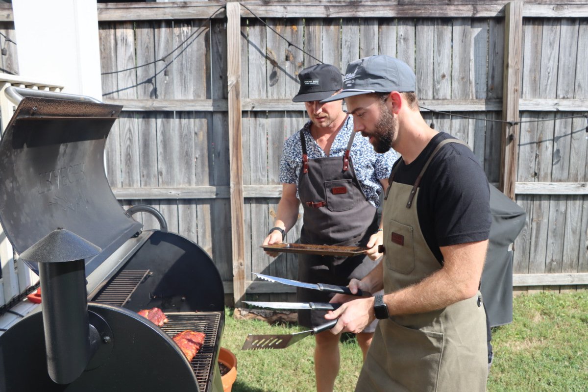 Waxed canvas apron - Roosevelt Supply Co.